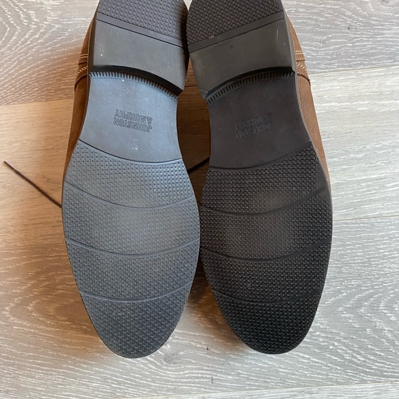 Johnston and Murphy lace ups - Picture 7 of 9